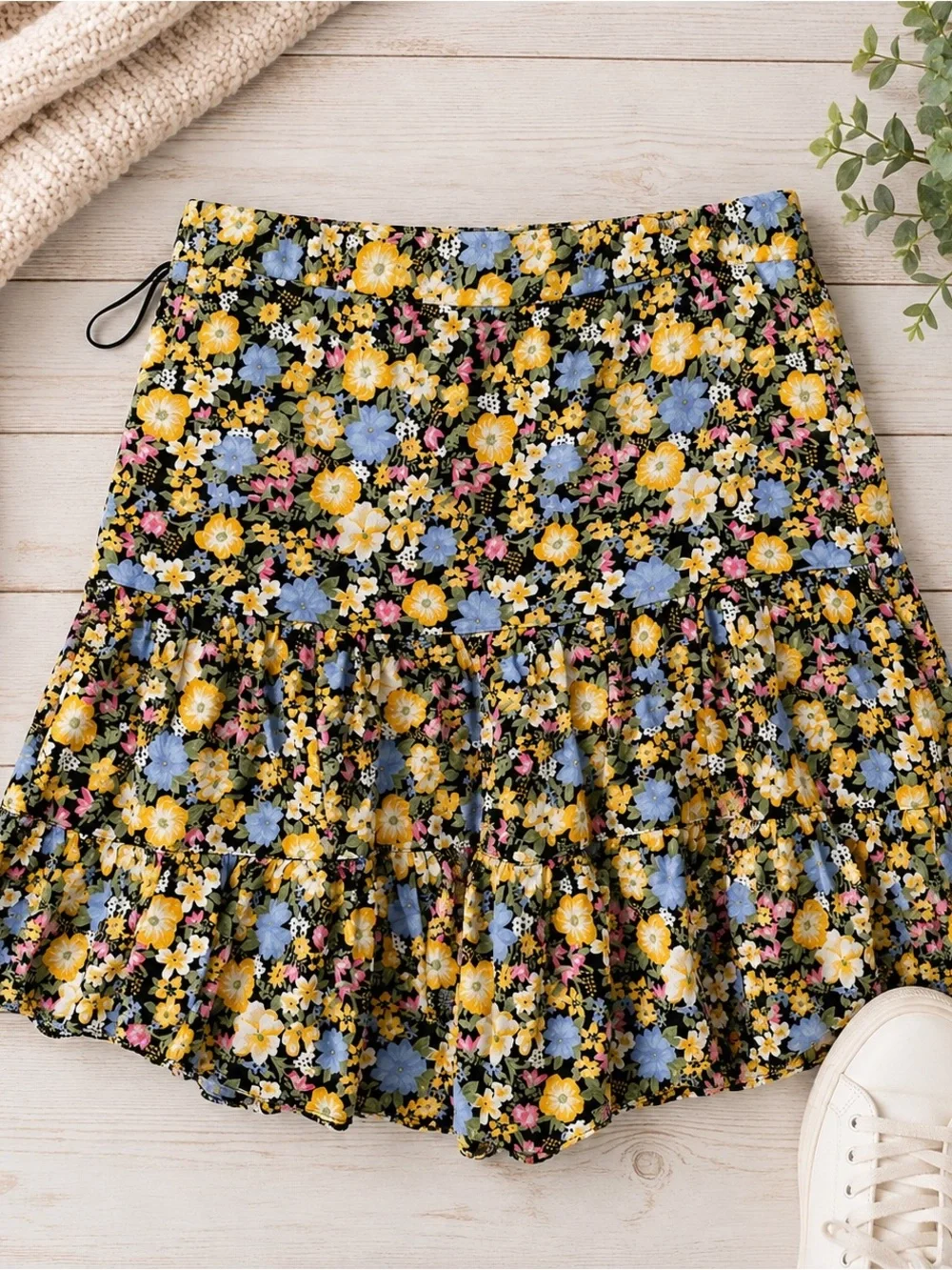 Miss Selfridge Floral Tiered Mini Skirt Black Yellow Blue Pink US 4